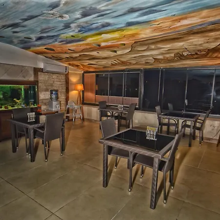 El Nazar Stone Bed & Breakfast