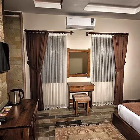 Frühstückspension El Nazar Stone 4*
