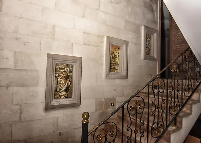 El Nazar Stone Üçhisar